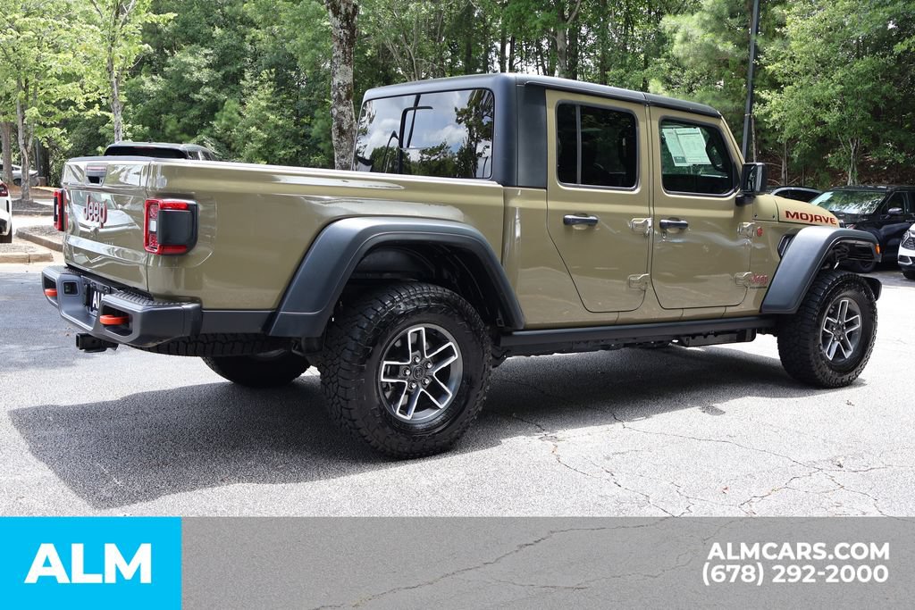 Used 2026 Jeep Gladiator Mojave AWD/4WD image 5