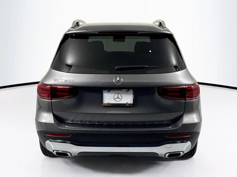 Used 2026 Mercedes-Benz GLB 250 image 6