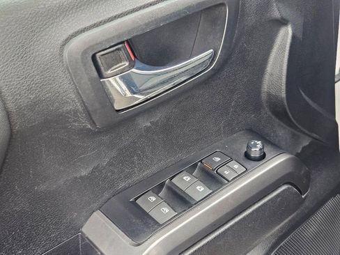 Used 2023 Toyota Tacoma TRD Sport w/ Advanced Technology Package image 11