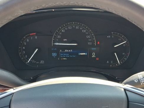 Certified 2018 Cadillac XT5 Luxury w/ Driver Awareness Package AWD/4WD image 20