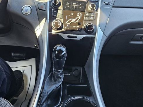 Used 2013 Hyundai Sonata SE image 21
