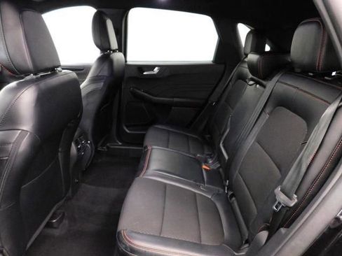 Used 2025 Ford Escape ST-Line image 26