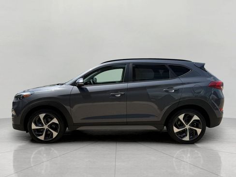 Used 2018 Hyundai Tucson Value AWD/4WD image 7