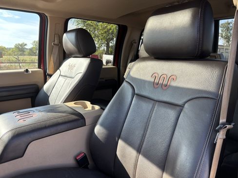 Used 2016 Ford F250 King Ranch w/ King Ranch w/Chrome Package image 15