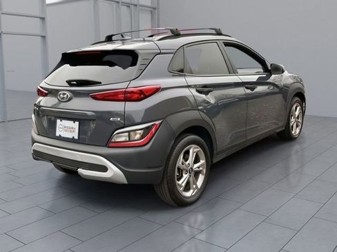 Used 2023 Hyundai Kona SEL image 5