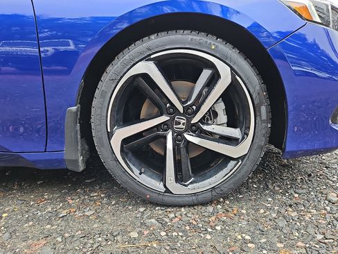 Certified 2022 Honda Accord Sport image 9