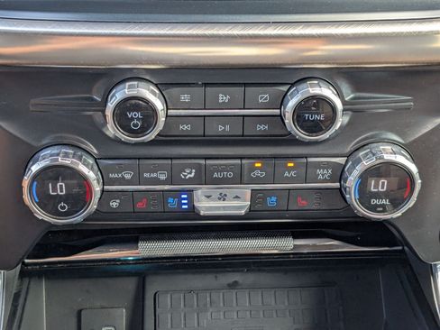 Used 2021 Ford F150 King Ranch w/ Equipment Group 601A High AWD/4WD image 28