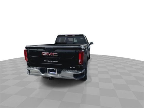Used 2022 GMC Sierra 1500 SLT image 8