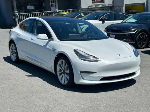 Used 2020 Tesla Model 3 Long Range AWD/4WD image 3
