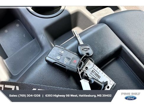 Used 2020 Chevrolet Silverado 2500 LT AWD/4WD image 9