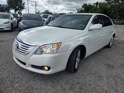 Used 2008 Toyota Avalon XLS FWD image 3