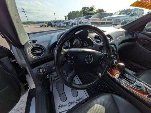 Used 2005 Mercedes-Benz SL 55 AMG image 18