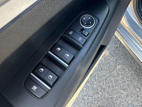 Used 2023 Kia Forte LXS w/ LXS Technology Package image 24