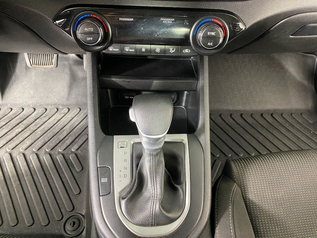 Used 2019 Kia Forte LXS FWD image 23