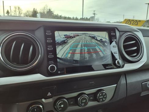 Certified 2020 Toyota Tacoma SR5 image 10