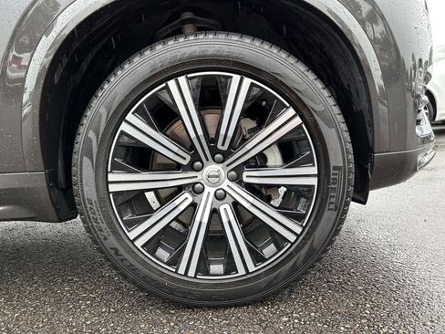 Certified 2024 Volvo XC90 B5 Core image 10