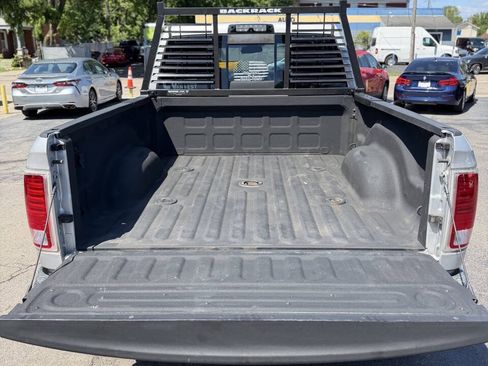Used 2014 RAM 3500 Laramie AWD/4WD image 9