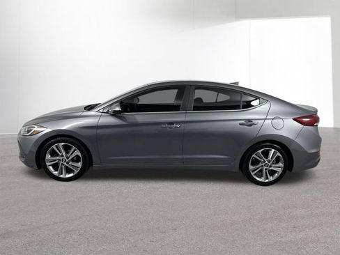 Used 2017 Hyundai Elantra Limited w/ Limited Ultimate Package 05 FWD image 27