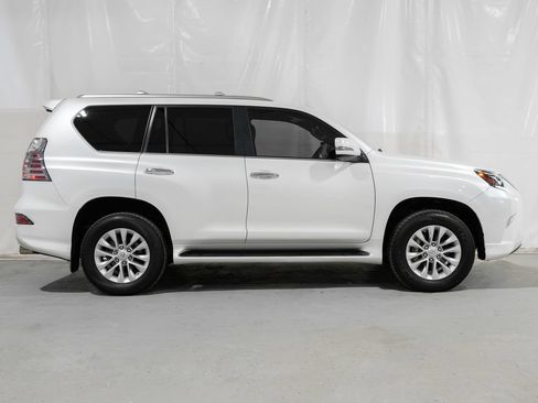 Used 2023 Lexus GX 460 Premium w/ Premium Plus Package AWD/4WD image 7
