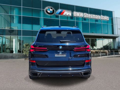 Used 2025 BMW X5 sDrive40i w/ M Sport Package RWD image 4