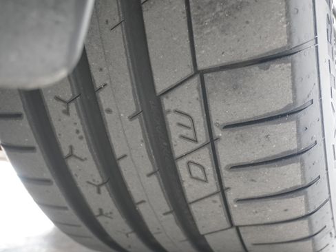 Used 2016 Nissan Maxima Platinum w/ Interior Lighting Package image 31