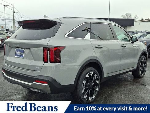 New 2026 Kia Sorento EX image 4