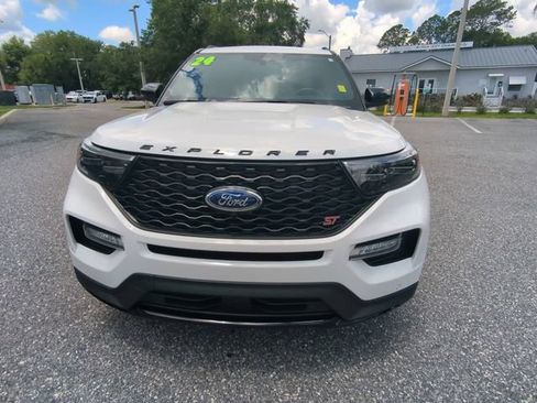 Used 2024 Ford Explorer ST w/ Equipment Group 401A AWD/4WD image 10
