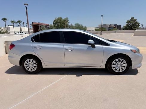 Used 2012 Honda Civic LX image 11