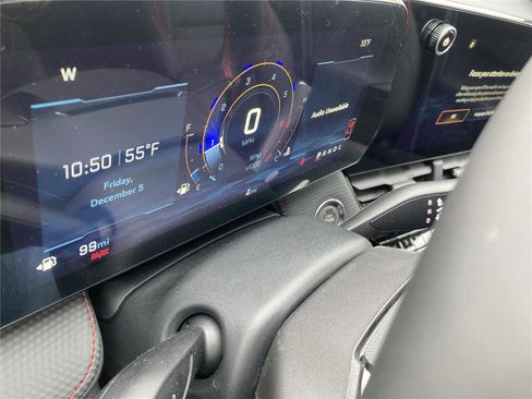 New 2026 Chevrolet Equinox RS w/ LPO, Floor Liner Package image 10