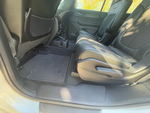 Certified 2025 Jeep Grand Cherokee L Altitude image 30