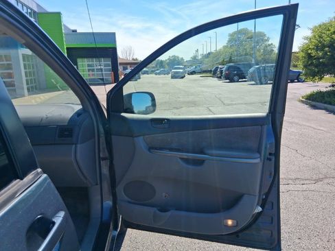 Used 2008 Toyota Sienna LE FWD image 14