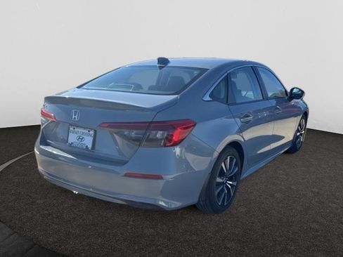 Used 2024 Honda Civic EX image 3