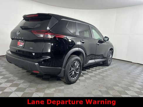 Certified 2025 Nissan Rogue S image 6