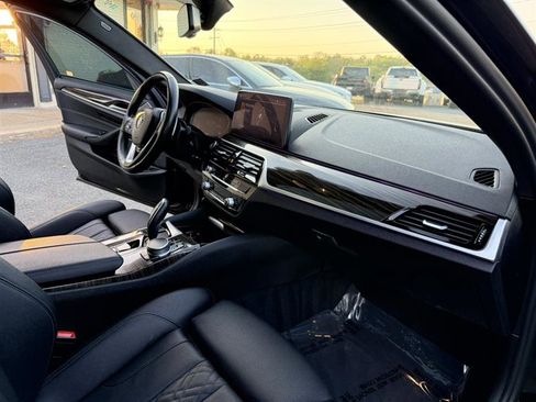 Used 2022 BMW 540i w/ Premium Package RWD image 12