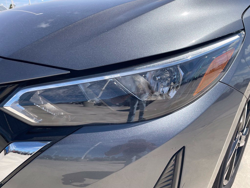 Certified 2025 Nissan Sentra SV w/ Trunk Package FWD image 4