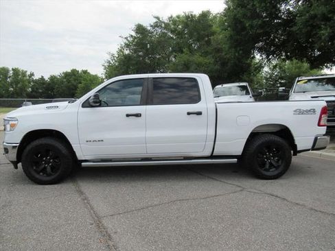 Used 2023 RAM 1500 Big Horn AWD/4WD image 4