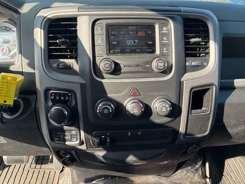 Used 2017 RAM 1500 Express image 15