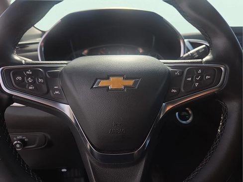 Used 2024 Chevrolet Equinox LT w/ LPO, Floor Liner Package FWD image 16