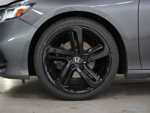 Used 2019 Honda Accord Sport image 28