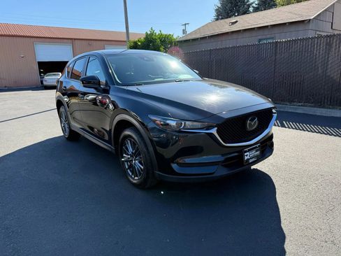Used 2019 MAZDA CX-5 Touring image 3