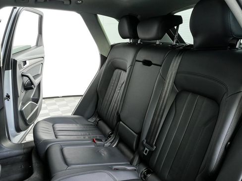 Used 2018 Audi Q5 Prestige image 21