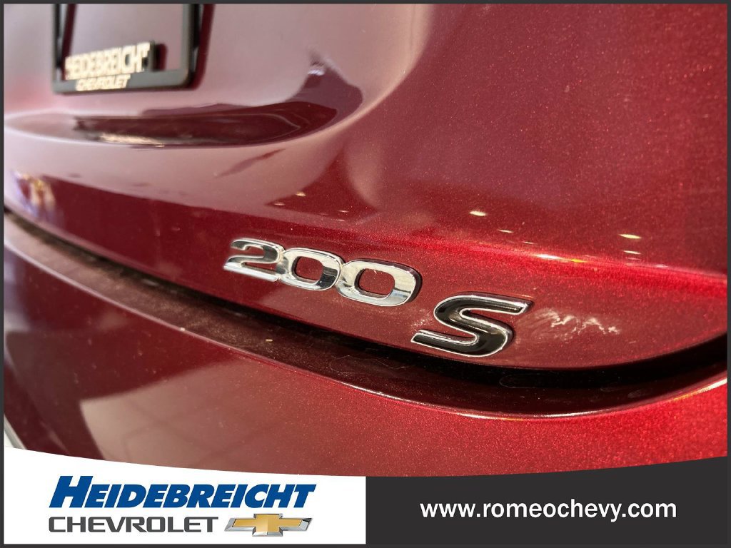 Used 2015 Chrysler 200 S w/ Comfort Group FWD image 37