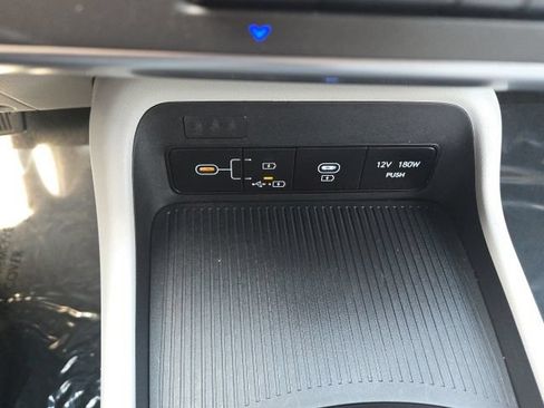 Used 2025 Hyundai Kona SEL AWD/4WD image 26