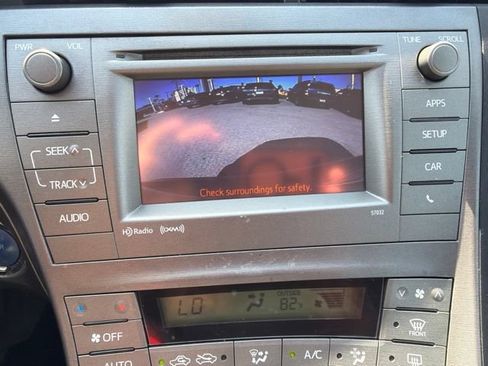 Used 2013 Toyota Prius Three FWD image 11