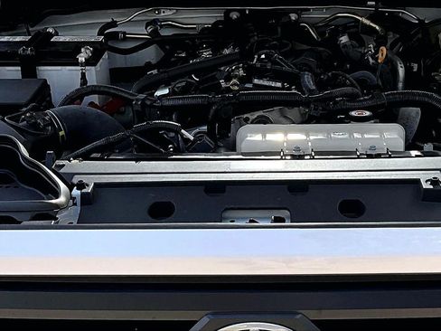 Used 2024 Toyota Tacoma SR5 image 29