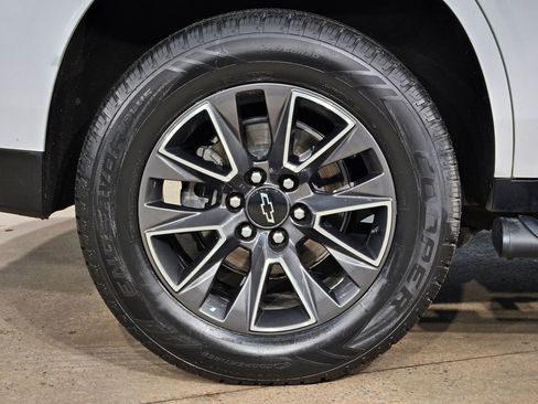 Used 2022 Chevrolet Tahoe Z71 AWD/4WD image 17