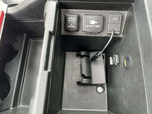 Used 2015 Honda Pilot Touring image 13