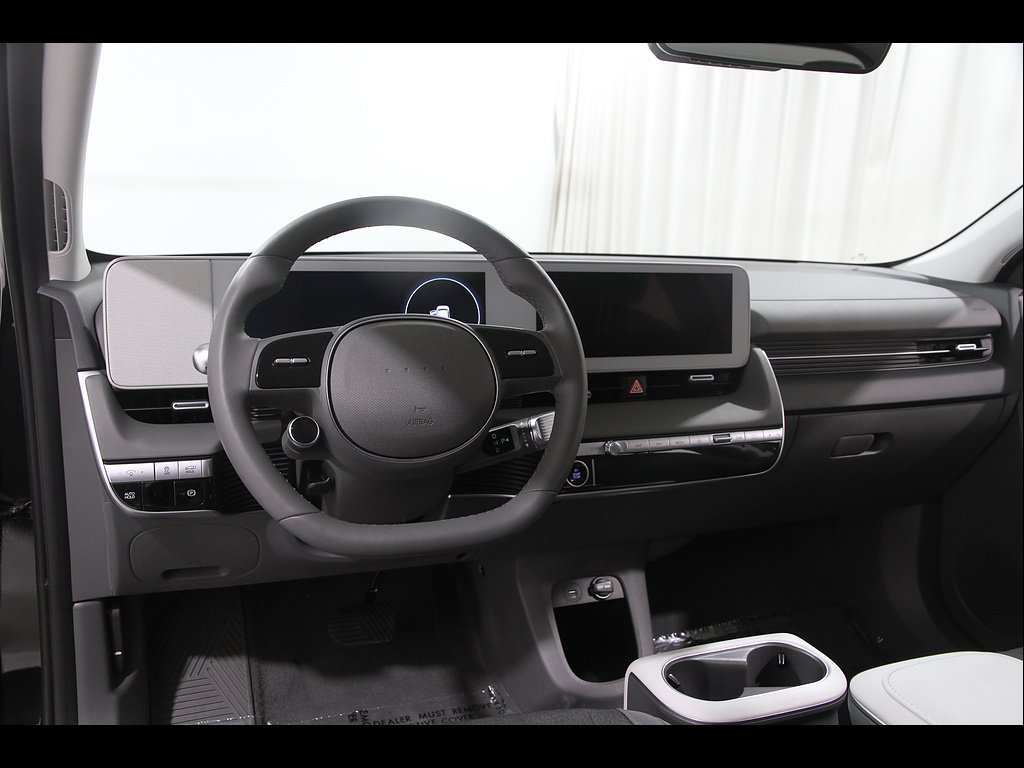Certified 2024 Hyundai Ioniq 5 SEL RWD image 6