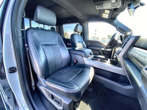 Used 2022 Ford F250 Lariat w/ Lariat Value Package AWD/4WD image 27