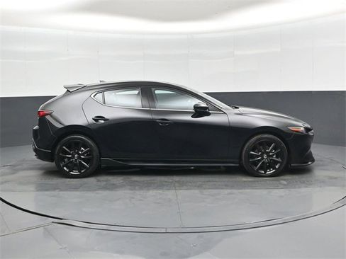 Used 2024 MAZDA MAZDA3 Hatchback w/ Appearance Package image 2